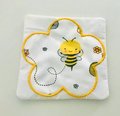 Daisy Applique Coaster Embroidery File, Bumble Bee Mug Rug (Digital Download)