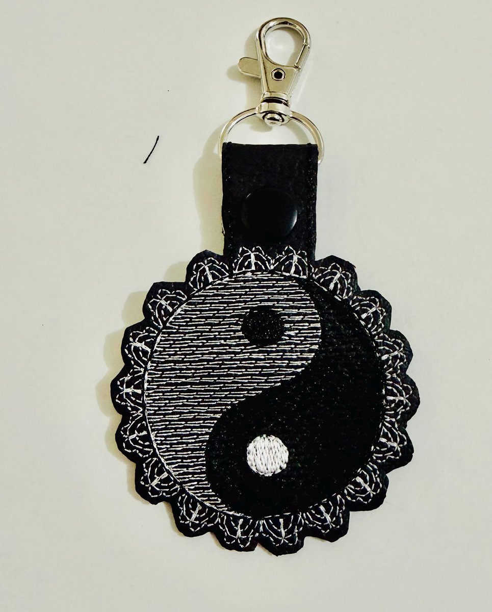 Yin Yang Lace Key Ring Embroidery Design, Sketch Fill Snap Hook (Digital Download)