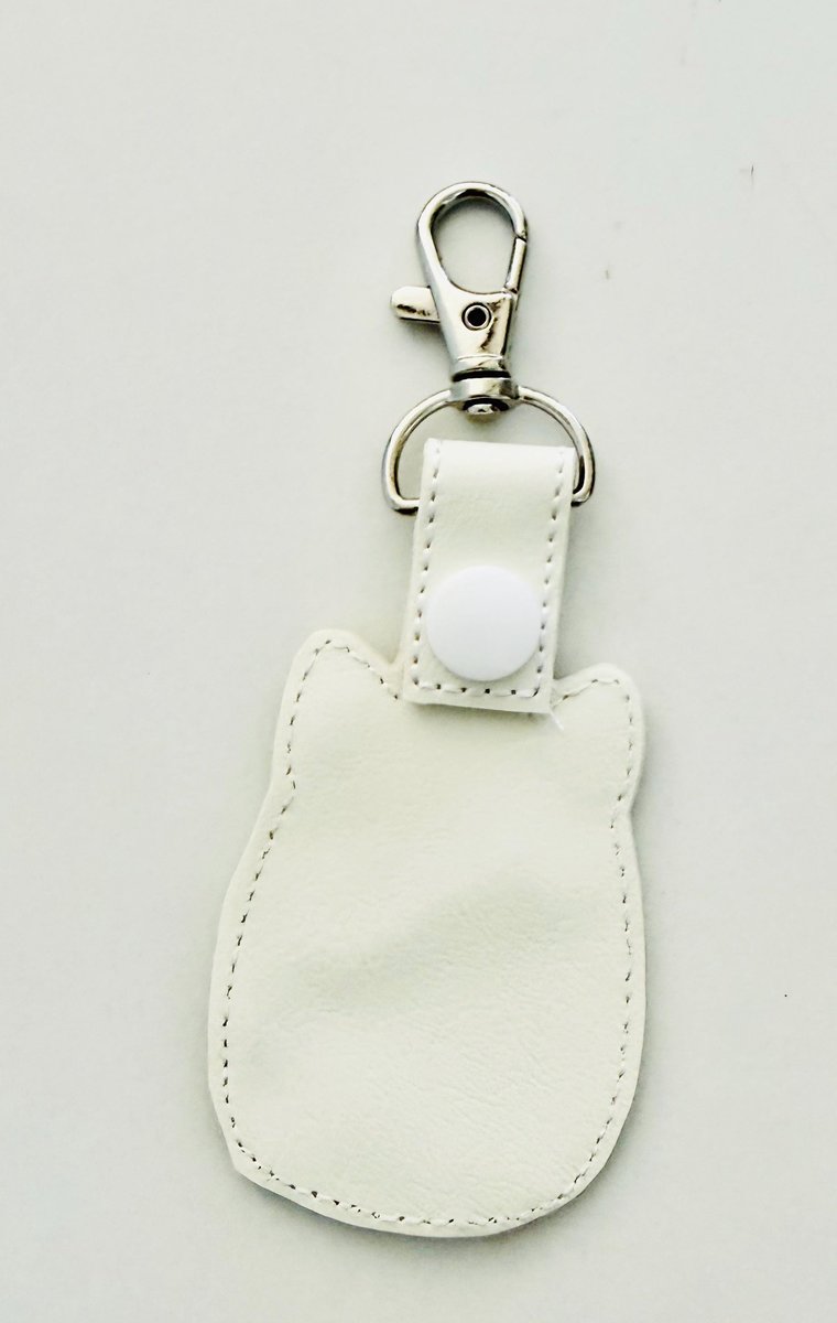 Embroidery Cat Keychain Design, White Vinyl Kitten Bag Charm (Digital File)