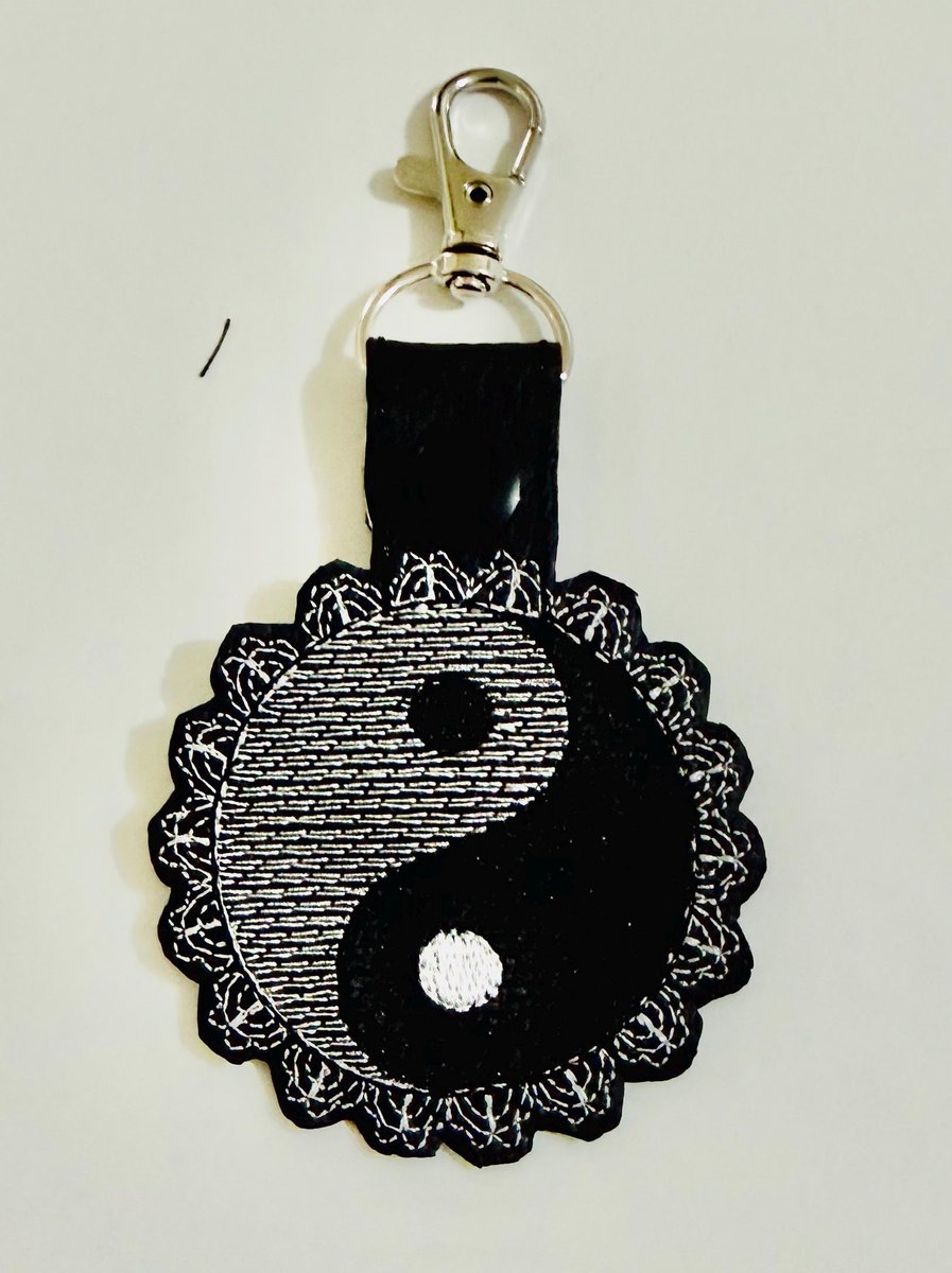 Yin Yang Lace Key Ring Embroidery Design, Sketch Fill Snap Hook (Digital Download)